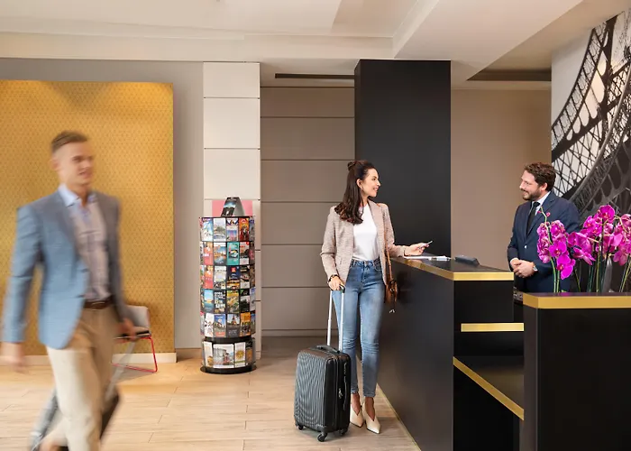 Aparthotel Citadines Tour Eiffel Parigi