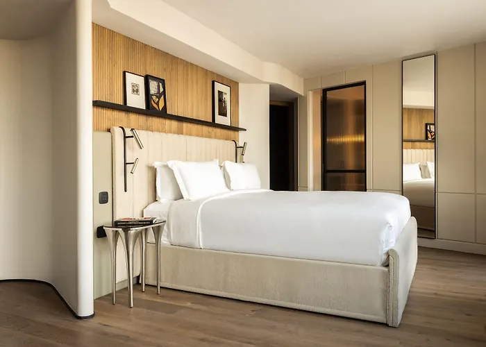 Hotel Dame Des Arts Parigi